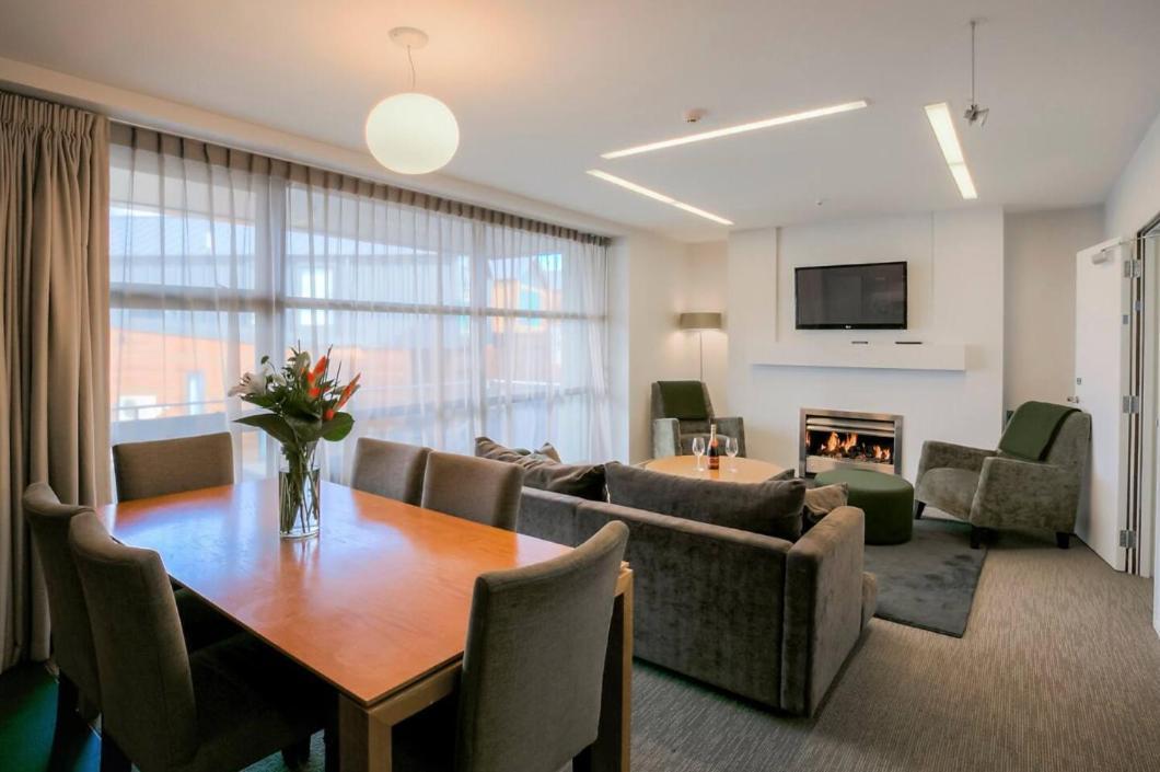 Panorama Terrace Apartments - Element Escapes クイーンズタウン エクステリア 写真