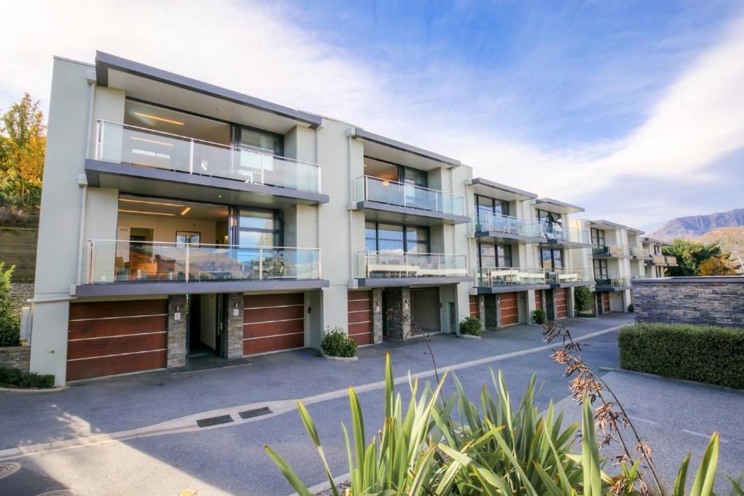 Panorama Terrace Apartments - Element Escapes クイーンズタウン エクステリア 写真